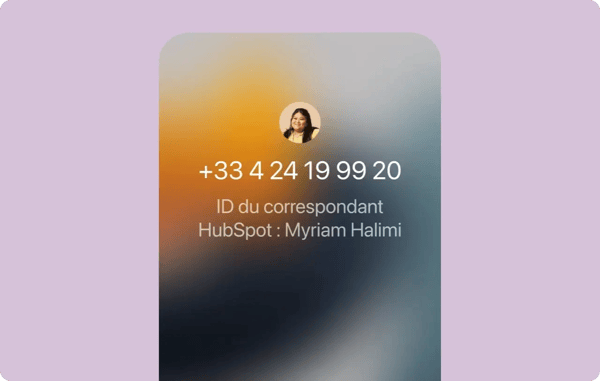 Application CRM mobile HubSpot affichant l'ID du correspondant de l'appel