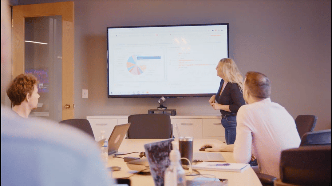 Une équipe en réunion